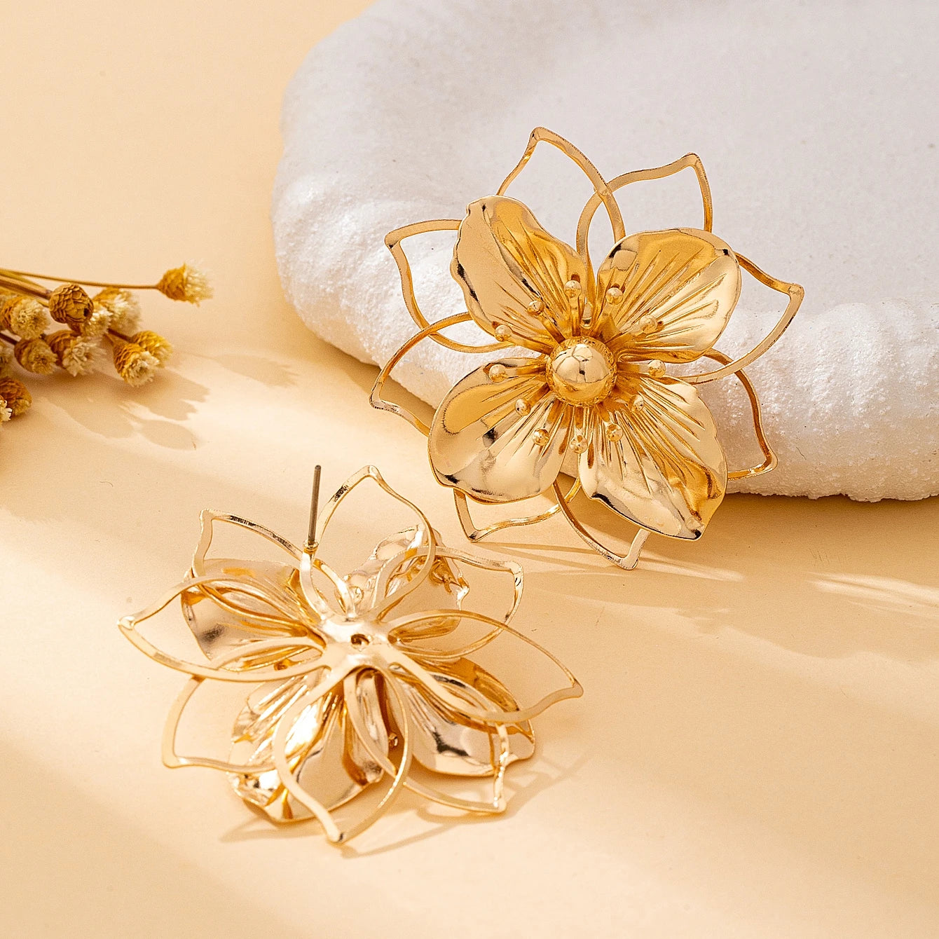 Hollow Flower Earrings,