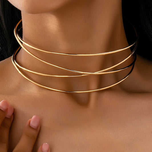 Women's Necklace with Simple Lines